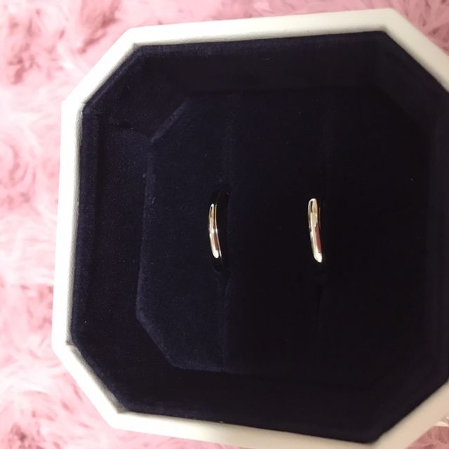 【4℃ BRIDAL(ヨンドシーブライダル)の口コミ】 ディズニーコレクションの中でもシンプルなデザインなので年を重ねても気…