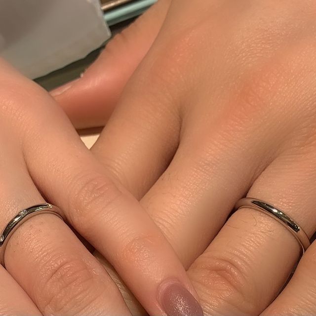 【ブルガリ(BVLGARI)の口コミ】 フェディの指輪は、シンプルながらダイヤの輝きが特に目立つタイプの指輪…