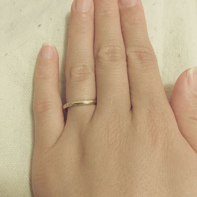 【agete(アガット)の口コミ】 婚約指輪をアガットのものをプレゼントしていただいたので、結婚指輪もア…