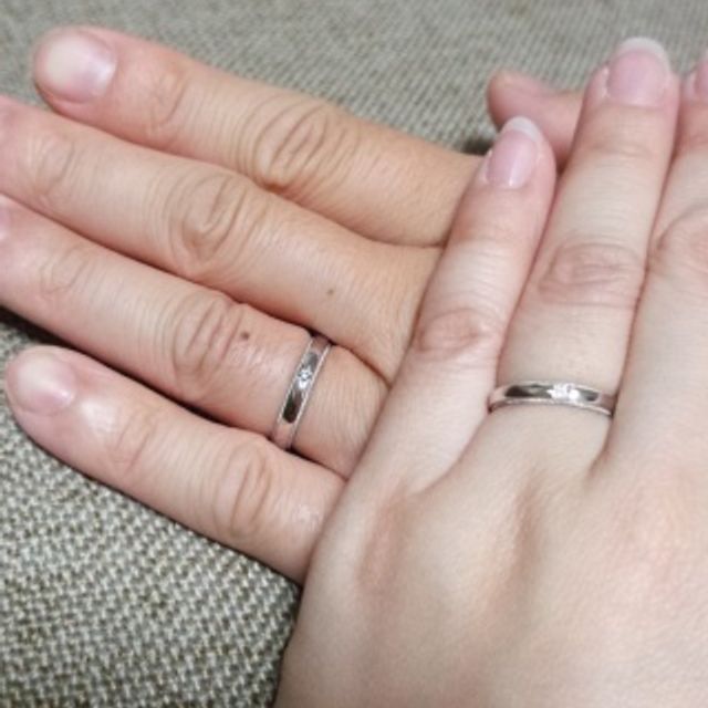 【MarriPre(マリプレ)の口コミ】 元の指輪はダイヤが５～６石入っているものでしたが私の好みでダイヤを一…