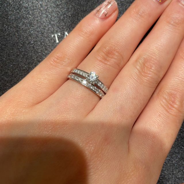 【TASAKI(タサキ)の口コミ】 デザインが本当にかわいいです。エタニティも20万程度でお手頃です。婚約…