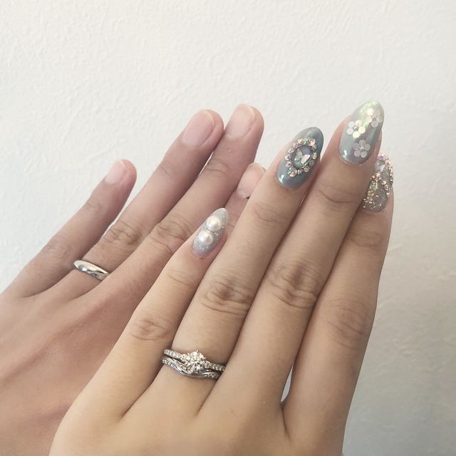 【ケイウノ ブライダル(K.UNO BRIDAL)の口コミ】 婚約指輪と結婚指輪を重ね付けしたいと要望を伝えたところ色々な指輪を見…
