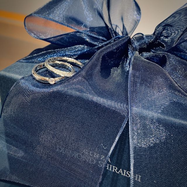 【銀座ダイヤモンドシライシの口コミ】 来店した時点では、他のブランドにほぼ決定していましたが、担当してくだ…