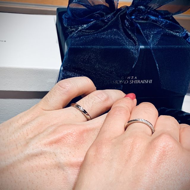 【銀座ダイヤモンドシライシの口コミ】 来店した時点では、他のブランドにほぼ決定していましたが、担当してくだ…