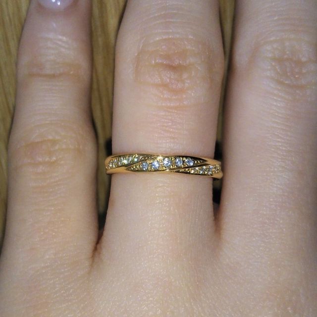 【ギンザタナカブライダル(GINZA TANAKA BRIDAL)の口コミ】 イエローゴールド、ダイヤ入り、ストレートタイプを条件に探していました…