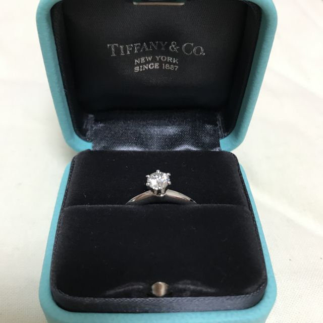 【ティファニー(Tiffany & Co.)の口コミ】 ずっとティファニーさんの婚約指輪をもらうのが夢で彼にお願いしていまし…