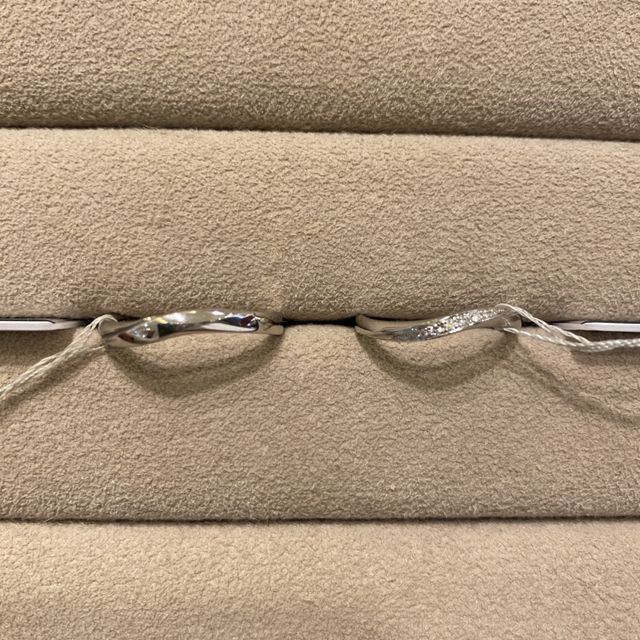 【TRECENTI(トレセンテ)の口コミ】 シンプルかつ派手すぎないデザインで普段使いからデートまで幅広く使えま…