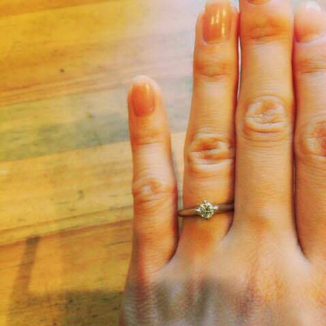 【アイプリモ(I-PRIMO)の口コミ】 婚約指輪は、婚約期間中だけでなく、セレモニーに参列する際など特別な時…