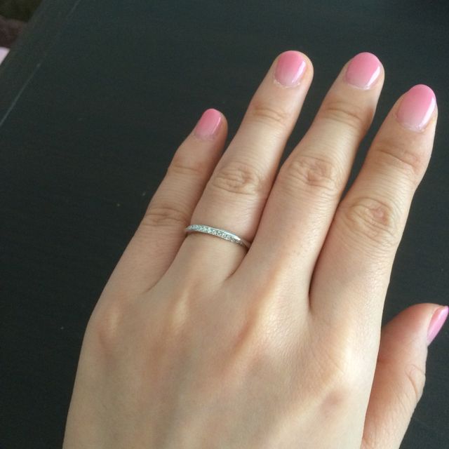 【銀座ダイヤモンドシライシの口コミ】 派手でなくシンプルすぎない、上品なものがいいなと思っていて、いろいろ…