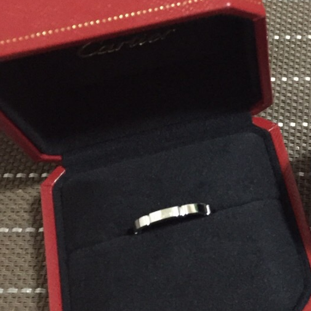 【カルティエ(Cartier)の口コミ】 男女異なるブランドにて結婚指輪を購入することになり、男性用に合う、シ…