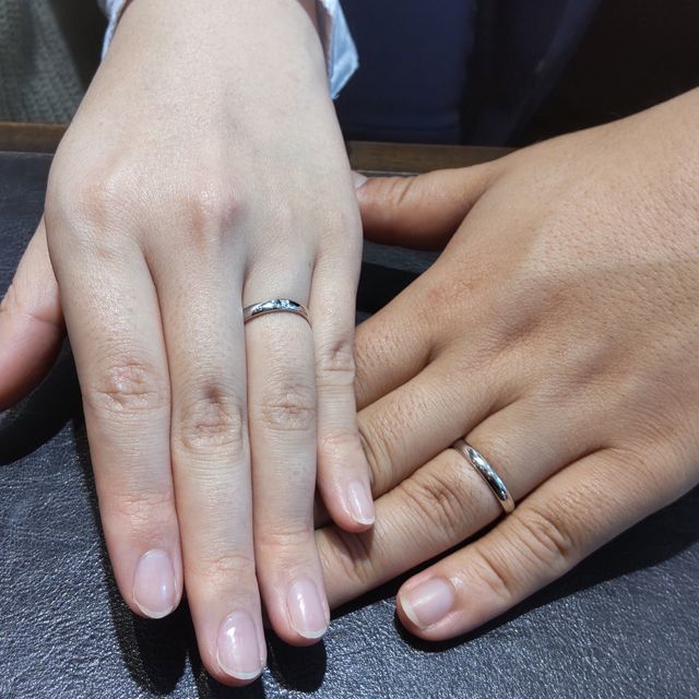 【TRECENTI(トレセンテ)の口コミ】 シンプルなデザインで、着け心地の良い指輪がいいなと思っており、選んだ…