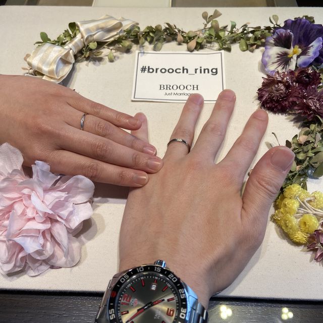 【BRIDGE(ブリッジ)の口コミ】 他店も色々回って最終的にはNIWAKAの指輪で迷っていましたが派手すぎず、…