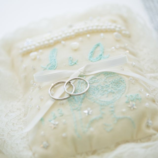 【ケイウノ ブライダル(K.UNO BRIDAL)の口コミ】 このペアリングは、二つの指輪を合わせるとハートが表れます。
毎日つける…