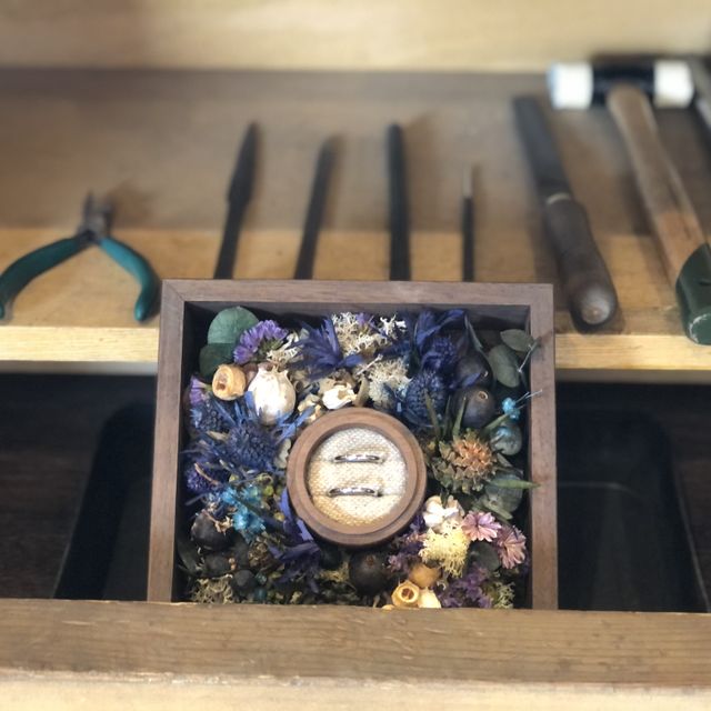 【鎌倉彫金工房の口コミ】 長く使うからシンプルなものが良いけど、せっかく指輪をするなら少しでも…