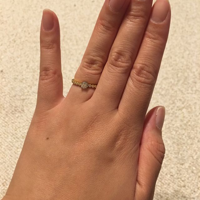 【RosettE(ロゼット)の口コミ】 ・マリッジと重ね付けした時にエンゲージが映える物
・アンティーク調のも…