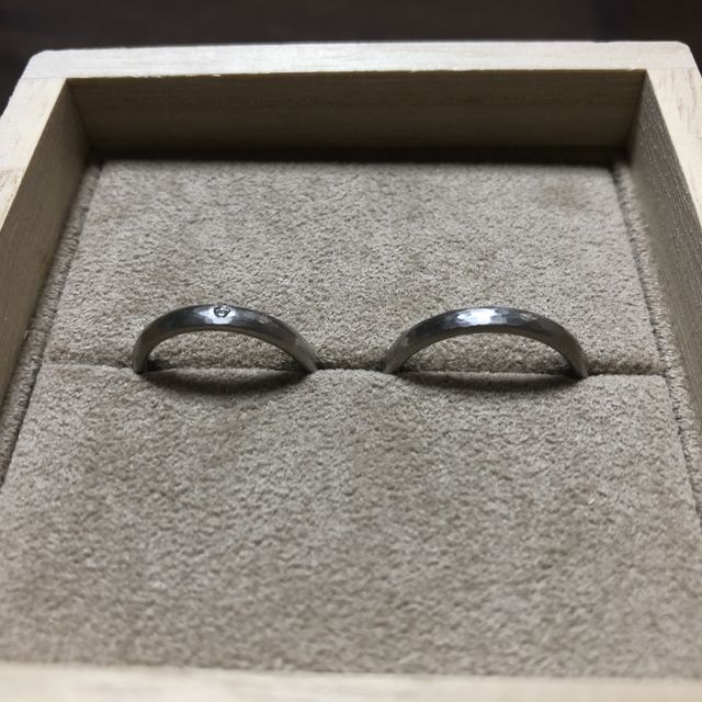 【YUKA HOJO(ユカホウジョウ)の口コミ】 他のブランドには無いデザインで
これを見た瞬間に一目惚れしました。
ハ…