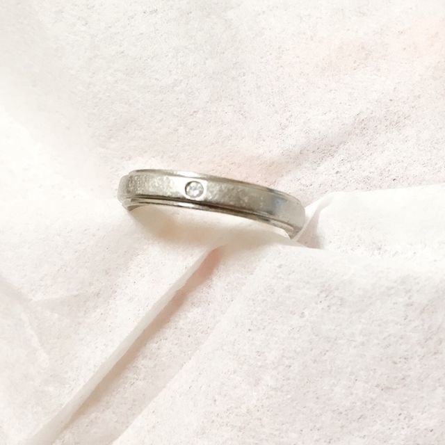 【ジュエリーツツミ(JEWELRY TSUTSUMI)の口コミ】 装飾がゴテゴテしてるのはイヤだったので、シンプルで大人っぽいデザイン…