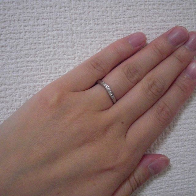 【4℃ BRIDAL(ヨンドシーブライダル)の口コミ】 安心できるブランドだったのと、高すぎず安すぎずのちょうど良い値段でし…