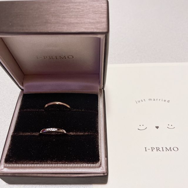 【アイプリモ(I-PRIMO)の口コミ】 細めでダイヤが付いていて、ある程度の輝きがある指輪を
求めていました。…