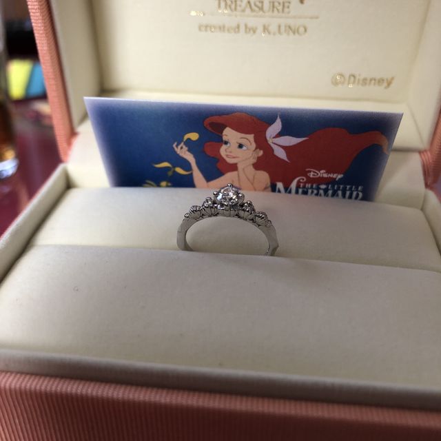【ケイウノ ブライダル(K.UNO BRIDAL)の口コミ】 大好きなアリエルのデザインの指輪を探していて出会ったのがケイウノさん…