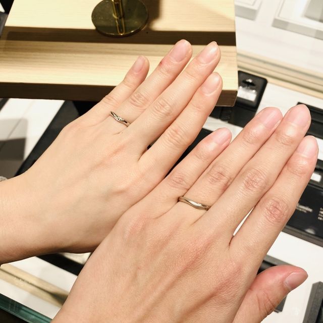 【エクセルコダイヤモンド(EXELCO DIAMOND)の口コミ】 私は、憧れの海外ブランドが第一希望でした。しかし、試着してみると、ギ…