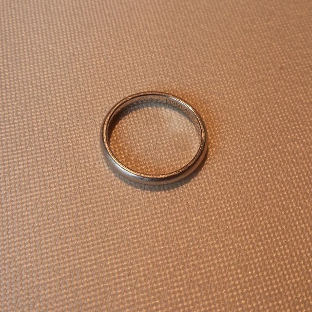 【カルティエ(Cartier)の口コミ】 かねてから“結婚指輪は死ぬまで肌身はなさずつけていたい”と…