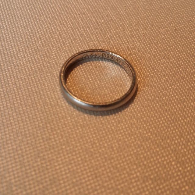【カルティエ(Cartier)の口コミ】 かねてから“結婚指輪は死ぬまで肌身はなさずつけていたい”と…