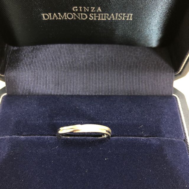 【銀座ダイヤモンドシライシの口コミ】 数々のブランド、指輪の種類の中から、他店含めて、多角的に検討を行いま…