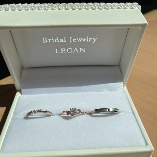 【LEGAN(レガン)の口コミ】 たくさんの種類の中からまず自分の好みの形を探しているとピンクダイヤが…