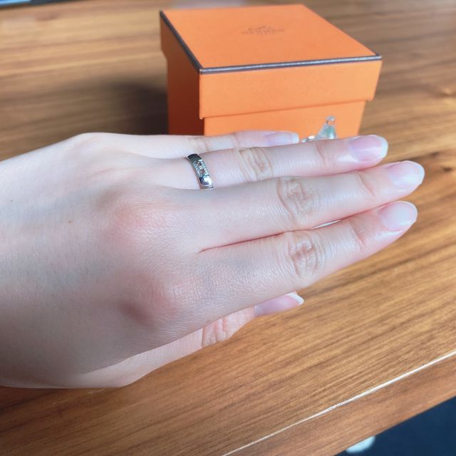 【エルメス(HERMES)の口コミ】 旦那のご両親が、エルメスのヘラクレスという結婚指輪をしていた為こちら…