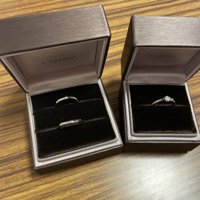 【アイプリモ(I-PRIMO)の口コミ】 プロポーズしてから2人で何店舗か回らせてもらい、色んな指輪を見せてもら…