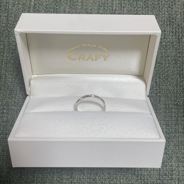 【CRAFY(クラフィ)の口コミ】 私達夫婦は他人と被るような物が好きではなくて、ブランドの結婚指輪を買…