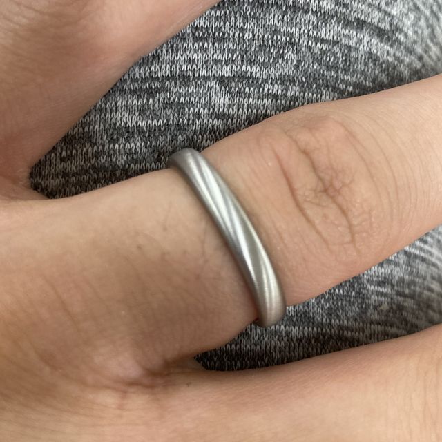 【FISCHER(フィッシャー)の口コミ】 シンプルかつ人と違った指輪を探していたところ、こちらの商品を見つけま…