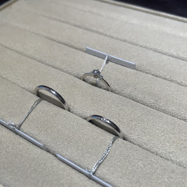 【TRECENTI(トレセンテ)の口コミ】 ゼクシィで指輪の写真をみてデザインが気になり、来店させていただきまし…