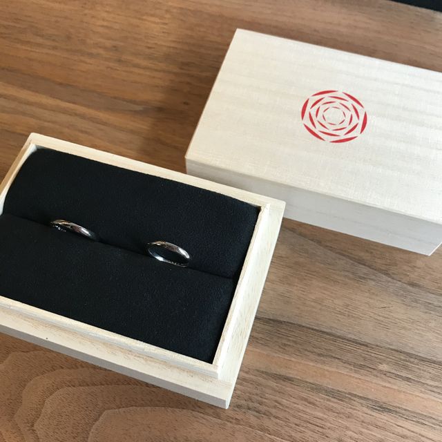 【出雲結(いずもゆい)の口コミ】 彼が出雲の出身なので、どうせならと思い出雲結の指輪にしました。デザイ…