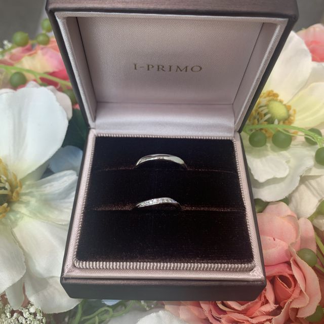 【アイプリモ(I-PRIMO)の口コミ】 ウェーブデザインになっていてとても可愛くお気に入りです。ダイヤモンド…