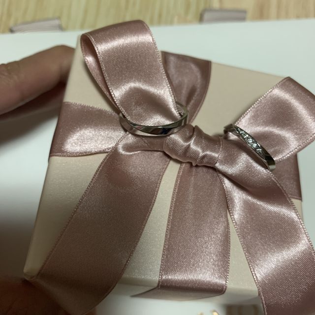 【アイプリモ(I-PRIMO)の口コミ】 デザインと着けた時のしっくり感で選びました。
見ただけだと違うデザイン…