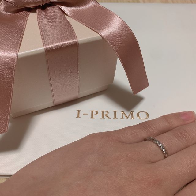 【アイプリモ(I-PRIMO)の口コミ】 デザインと着けた時のしっくり感で選びました。
見ただけだと違うデザイン…