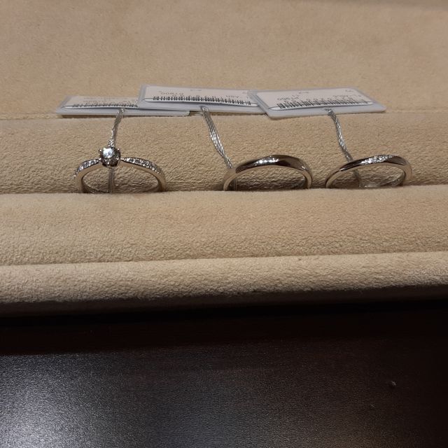 【TRECENTI(トレセンテ)の口コミ】 コストパフォーマンスがよかった。デザインが良かった。つけ心地が良かっ…