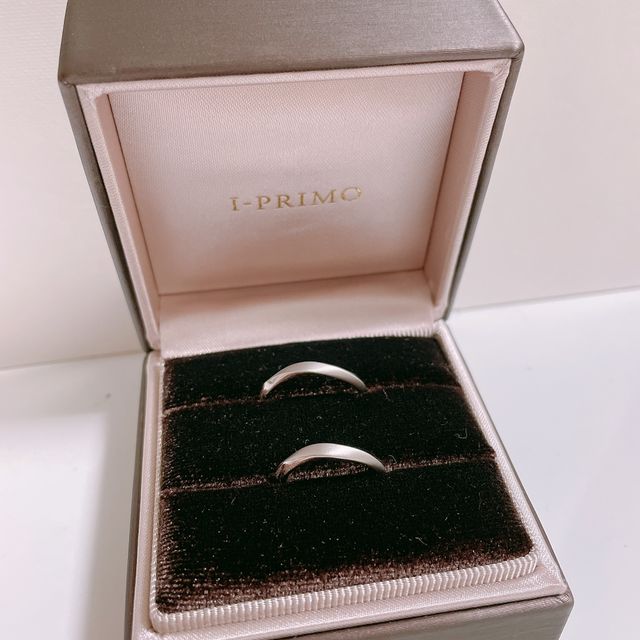 【アイプリモ(I-PRIMO)の口コミ】 たくさんの指輪を見ましたがこのデザインが気に入り決めました。基本的に…