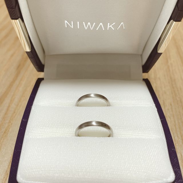 【俄(にわか)の口コミ】 俄の京杢目のシリーズです。
仕事柄、夫も私もシンプルかつ
細目のデザイ…