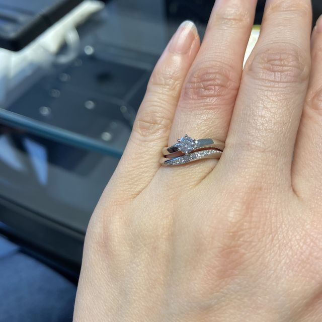 【エクセルコダイヤモンド(EXELCO DIAMOND)の口コミ】 Tracetoileのいう結婚指輪にしたのですが、デザインがとても気に入りまし…