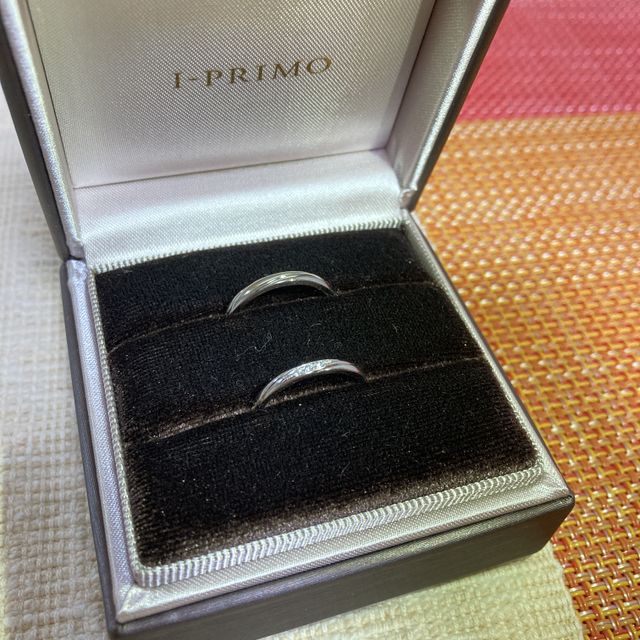 【アイプリモ(I-PRIMO)の口コミ】 指にはめた時のバランスがとても良く、2人とも気に入りました。また、つけ…