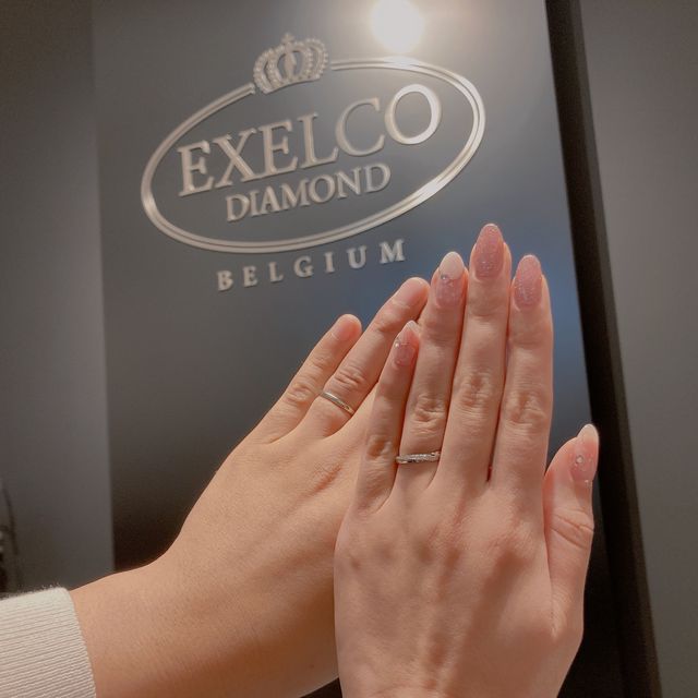 【エクセルコダイヤモンド(EXELCO DIAMOND)の口コミ】 店員の方にお勧めして頂き、私を見た瞬間から絶対にこの指輪が似合う！と…