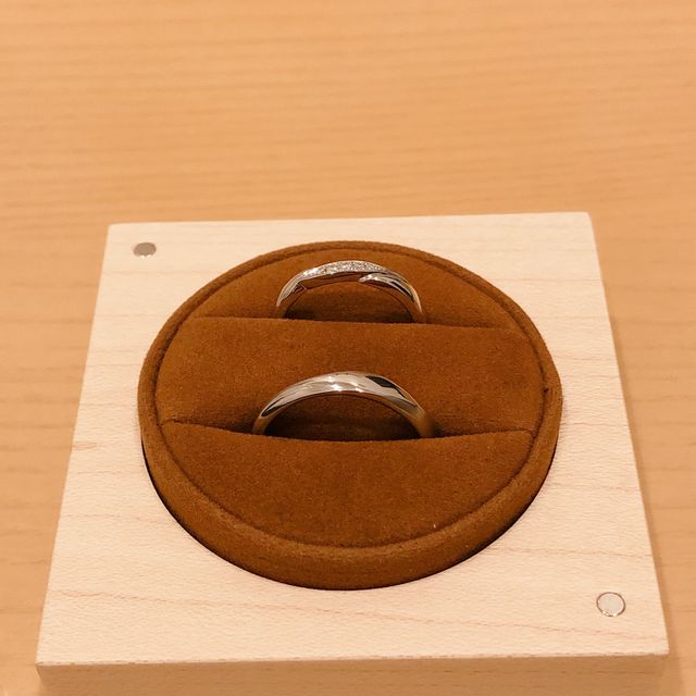 【ringram(リングラム)の口コミ】 デザインはシンプルながらアクセントのあるものがよく、表面加工も自分で…