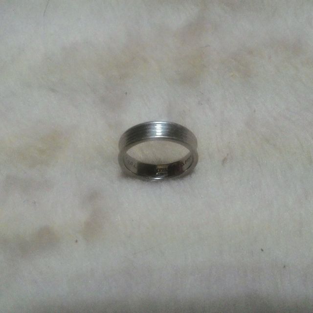 【ティファニー(Tiffany & Co.)の口コミ】 細い指輪のタイプよりも存在感のあるタイプが好きなので邪魔にならな程度…