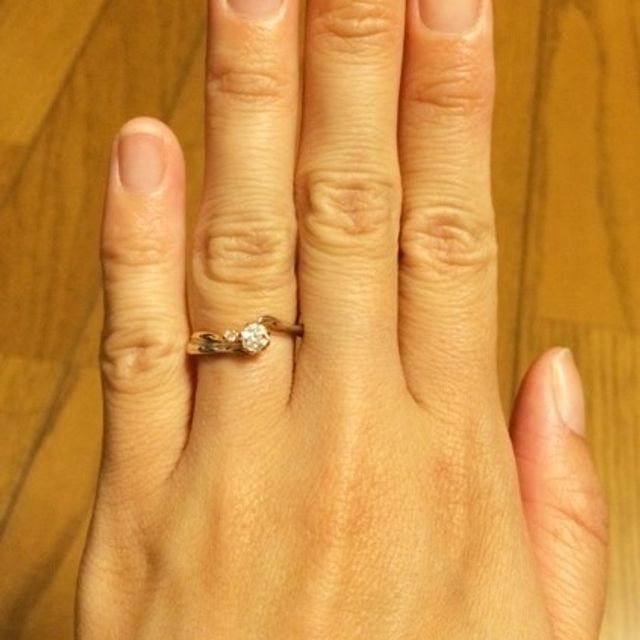 【杢目金屋(もくめがねや)の口コミ】 結婚式も神社で和装を着用予定だったため、「和」をイメージした指輪が欲…