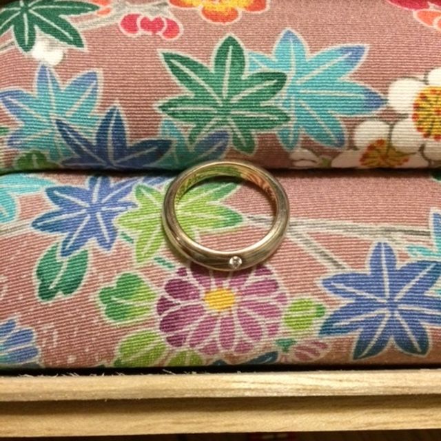 【杢目金屋(もくめがねや)の口コミ】 婚約指輪も杢目金屋さんで決定していたのですが、ダイヤモンドの原石を２…