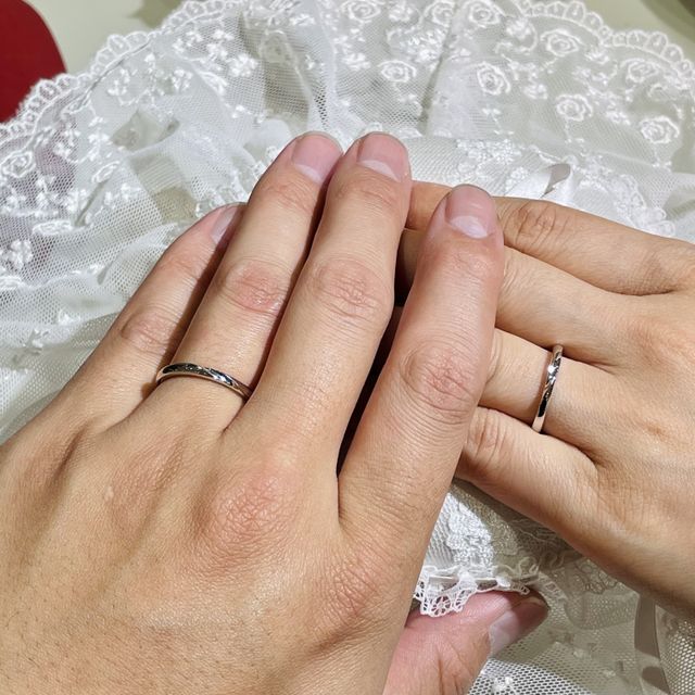 【TRECENTI(トレセンテ)の口コミ】 付け心地がとても良く、デザインも素敵だった。
ダイヤ無しのデザインでも…