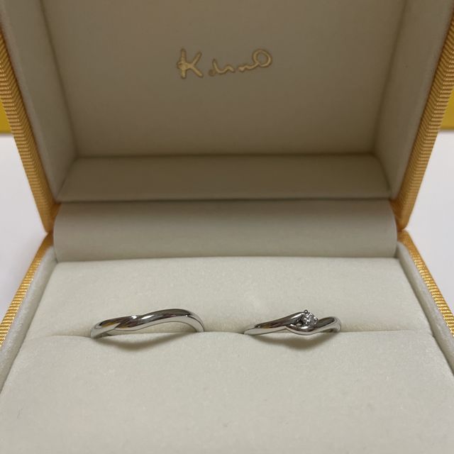 【ケイウノ ブライダル(K.UNO BRIDAL)の口コミ】 定番の結婚指輪ブランドも見て回ってようやく自分好みのデザインに出会え…